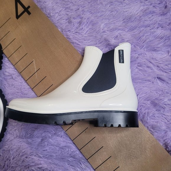 Matt & Nat Laney White/Black 38 (US Women's 7) - Picture 3 of 9